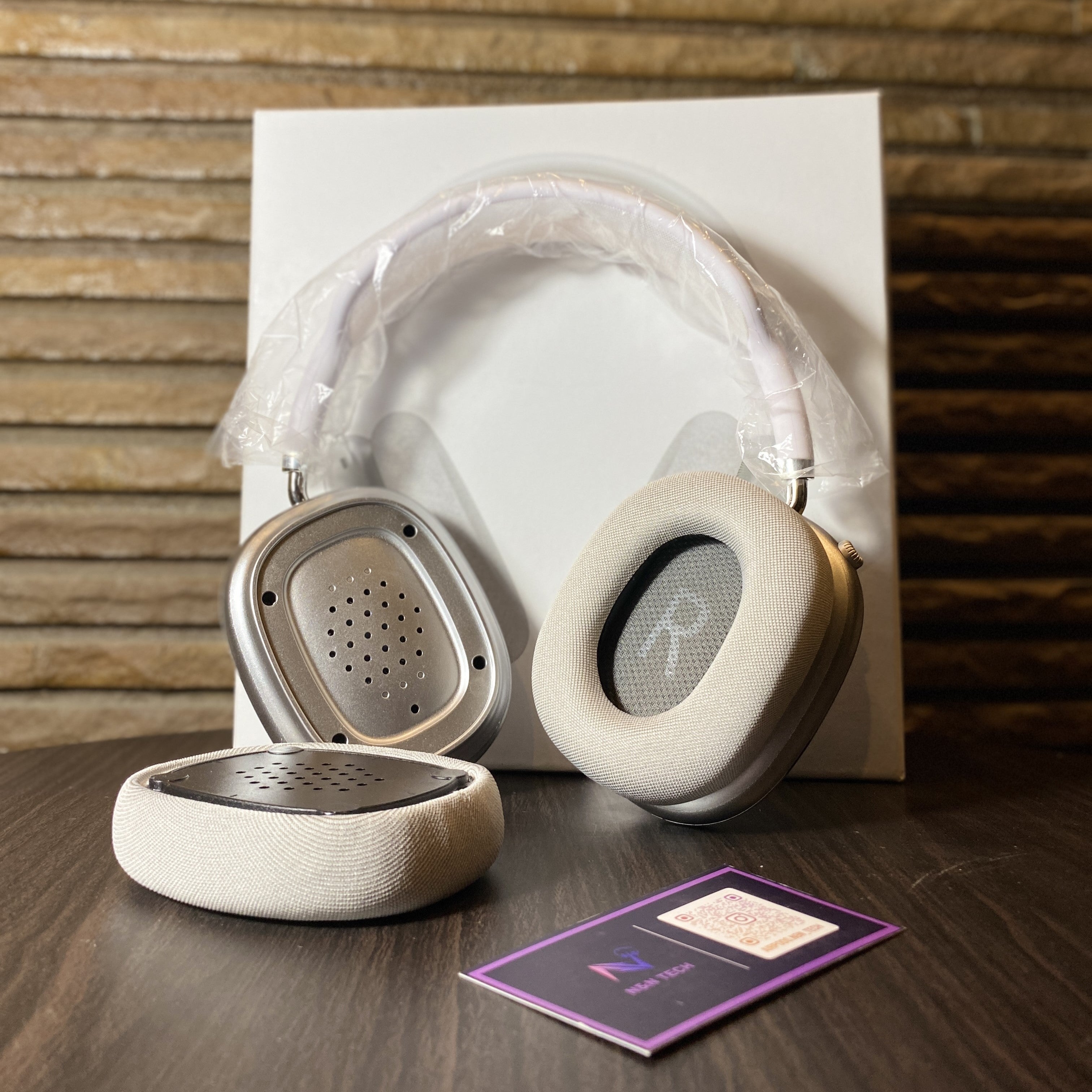 Apple AirPods Max 2 - Master Copy - Magnetic Cushion